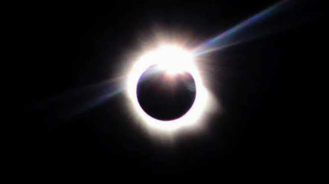 Brasileiros poderão acompanhar eclipse solar total ao vivo em transmissão online