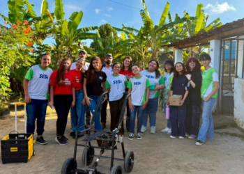 Estudantes inovam com enxada mecanizada para agricultura familiar