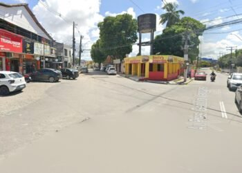 Homem é detido por importunação sexual em padaria na Serraria, em Maceió