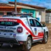 Homem embriagado ameaça família e tenta agredir filho com enxada em Arapiraca