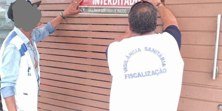 Restaurante no Farol é interditado pela Vigilância Sanitária por condições insalubres