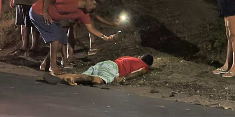 Jovem é assassinado a tiros após perseguição em avenida de São Miguel dos Campos