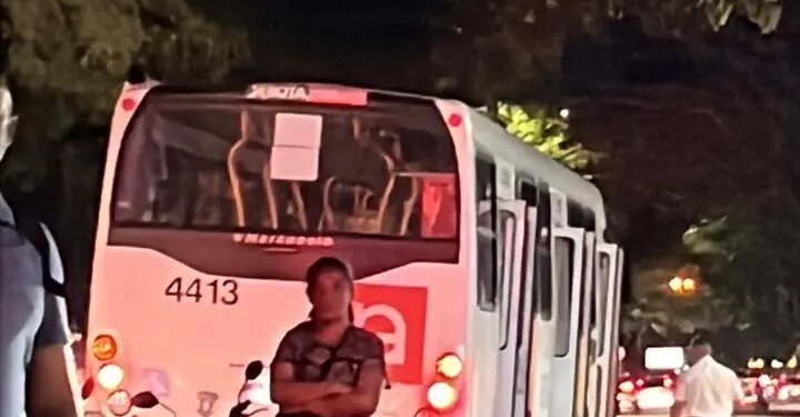 Motociclista falece em acidente envolvendo ônibus na BR 104
