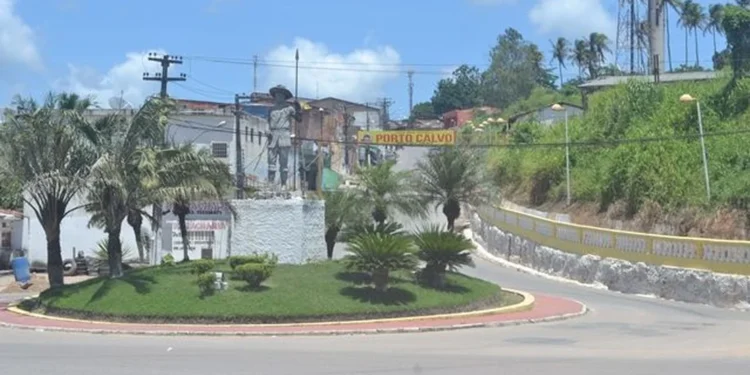 Briga em quarto de motel termina com dois homens presos por tráfico de drogas em Alagoas