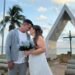 Casal de Boa Esperança do Sul realiza sonho de casamento na Capelinha do Jaraguá em Maceió