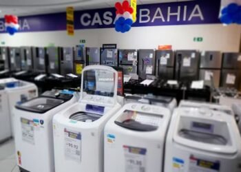 Casas Bahia promove novo leilão de eletrodomésticos e eletrônicos com descontos de até 85%