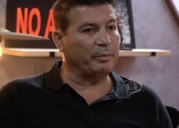 Ex-jogador pentacampeão é acusado de agredir companheira em São Paulo