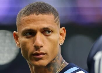 Richarlison próximo de retorno ao Everton, diz jornal britânico