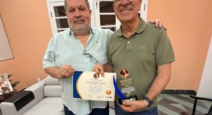 Ronaldo Lopes é premiado com o Prêmio Dom Hélder Câmara por sua liderança em Alagoas