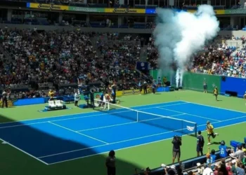 Tenistas criticam odor de maconha no US Open: Distração em quadra