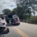 Van capota em acidente na BR-316 envolvendo veículo de passeio