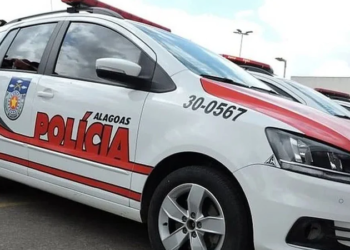 Homem é autuado por agressão a policiais após confronto