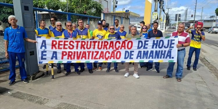 Sindicato dos Correios protesta por avanços na Campanha Salarial em Alagoas