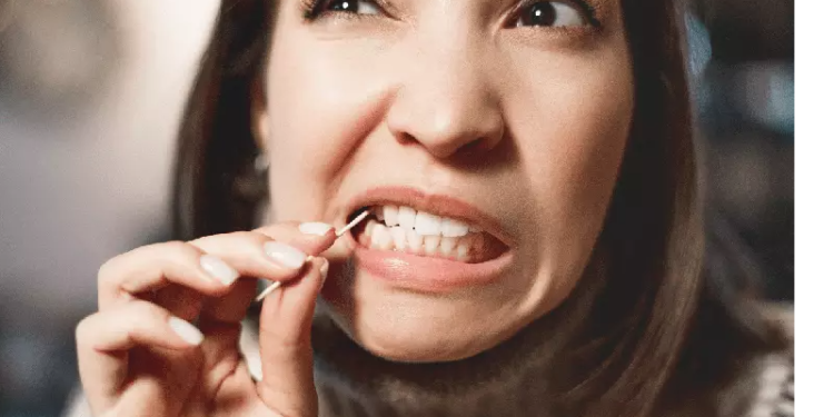 Riscos do Uso de Palito de Dente para a Saúde da Gengiva