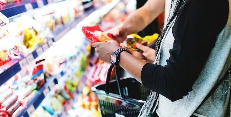 Entenda como são determinados os prazos de validade dos alimentos