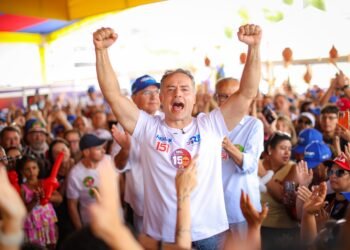 Renan Filho tem 51,9% dos votos válidos e lidera para vencer no 1º turno em Alagoas, aponta pesquisa